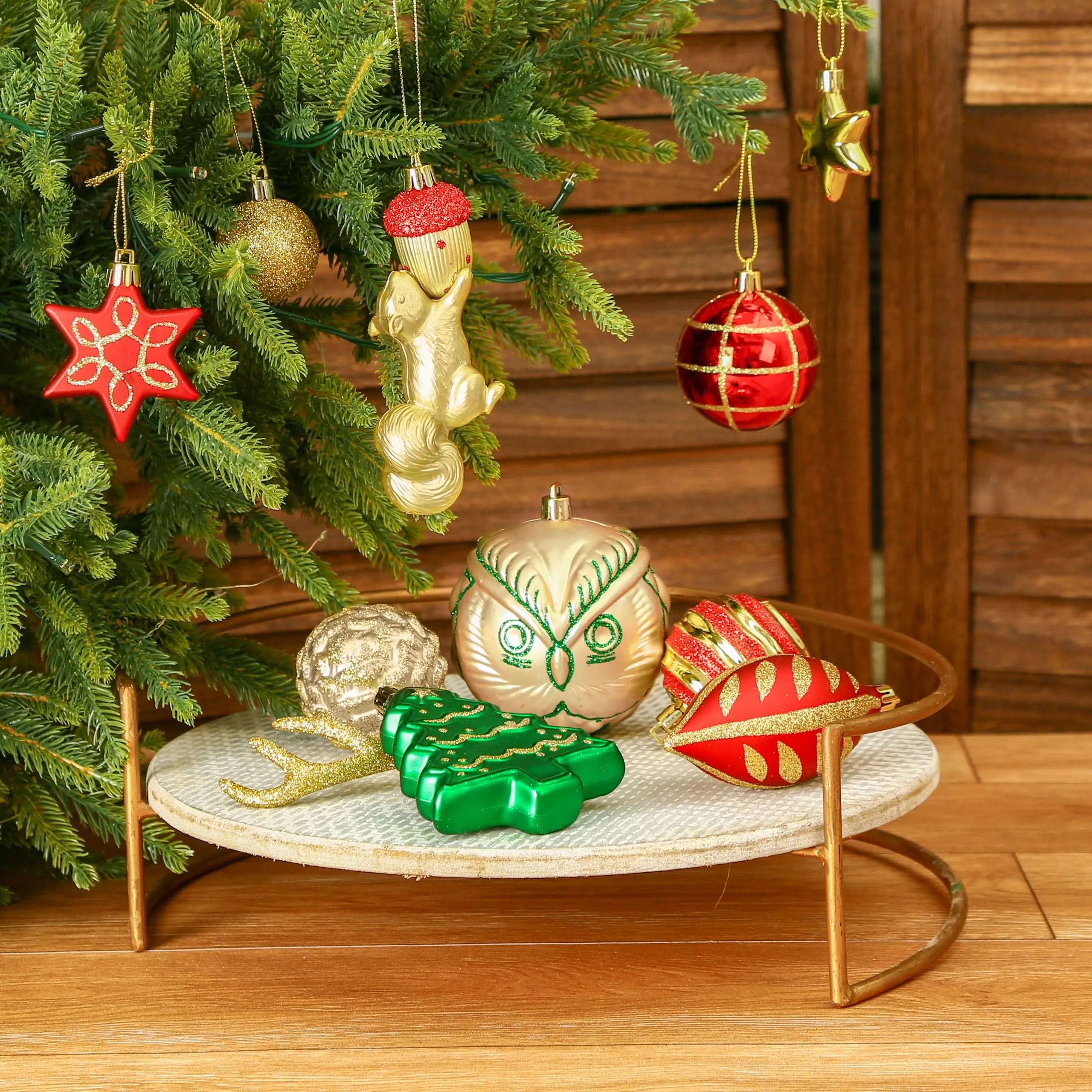 96pcs Red Green & Gold Forest Theme and Animal Designs Christmas Tree Ornaments Set