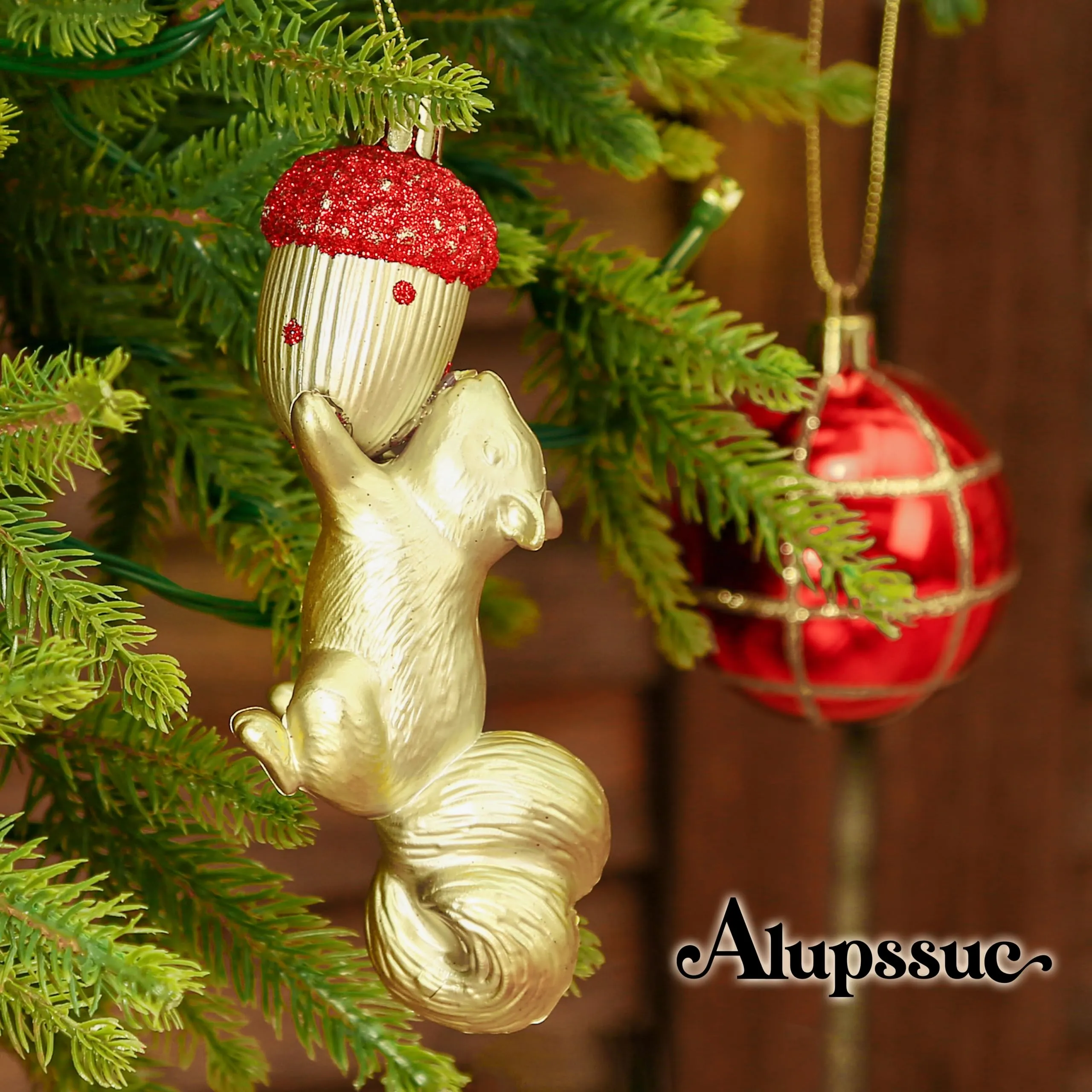 96pcs Red Green & Gold Forest Theme and Animal Designs Christmas Tree Ornaments Set