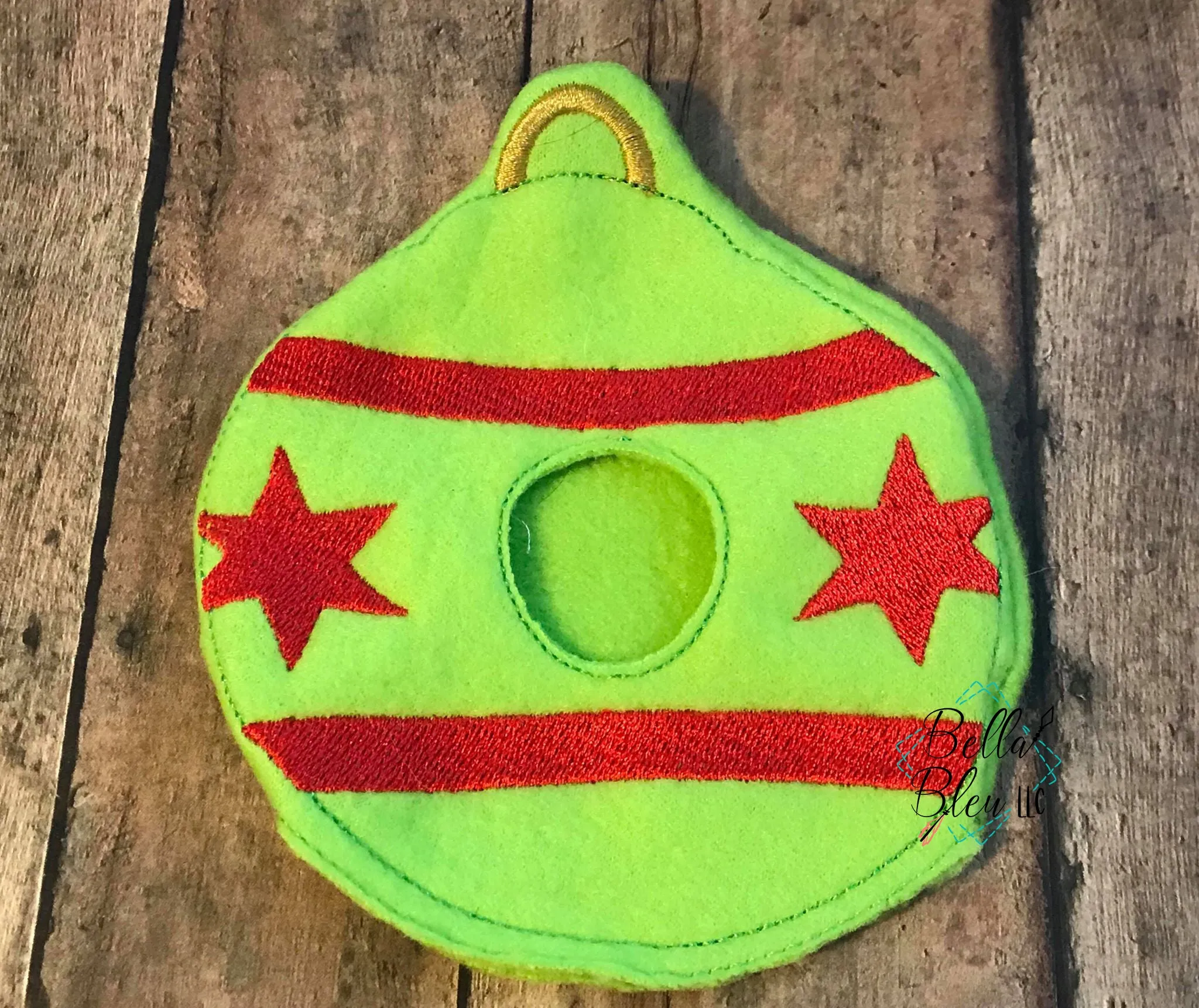 Christmas Ornament Costume ITH Elf Sweater Shirt machine embroidery design