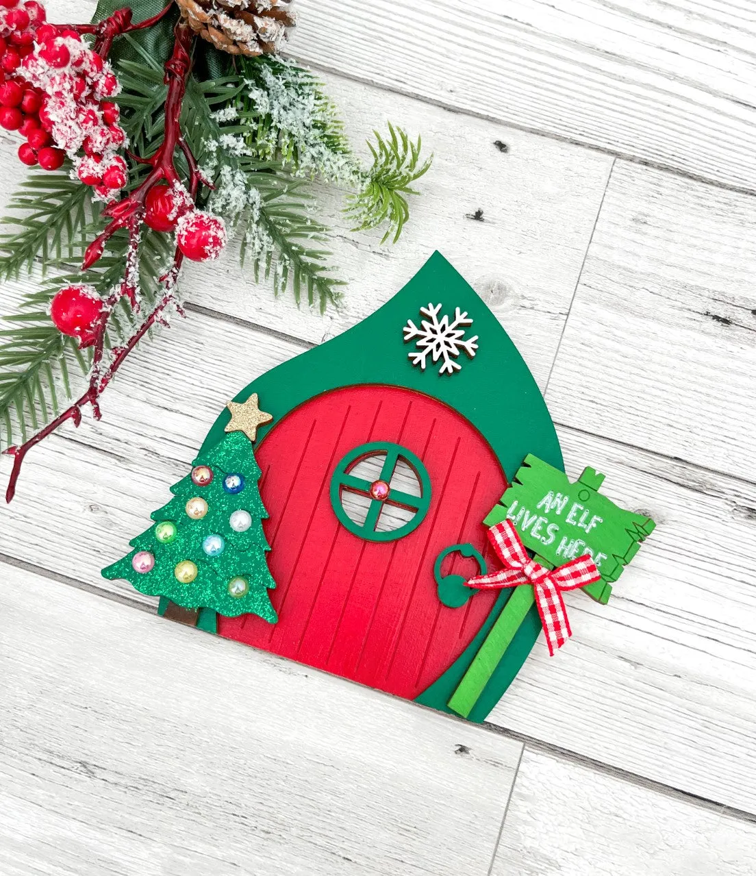 Elf Door Decoration - An Elf Lives Here