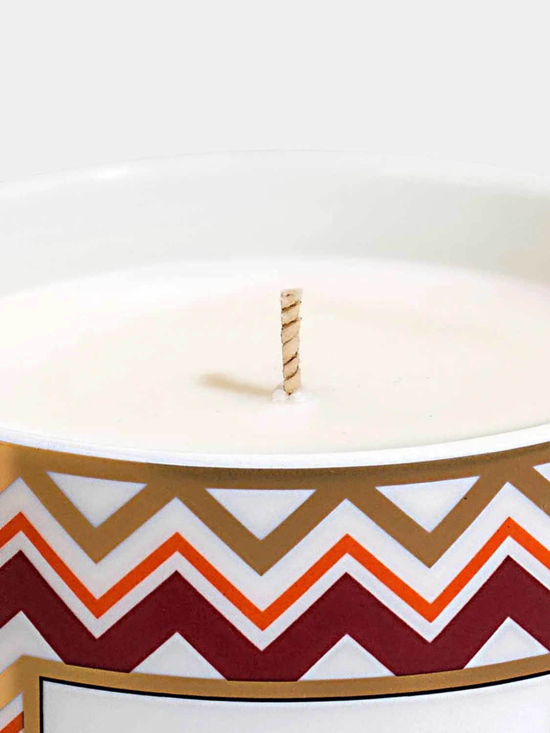 Iconic Zigzag Candle