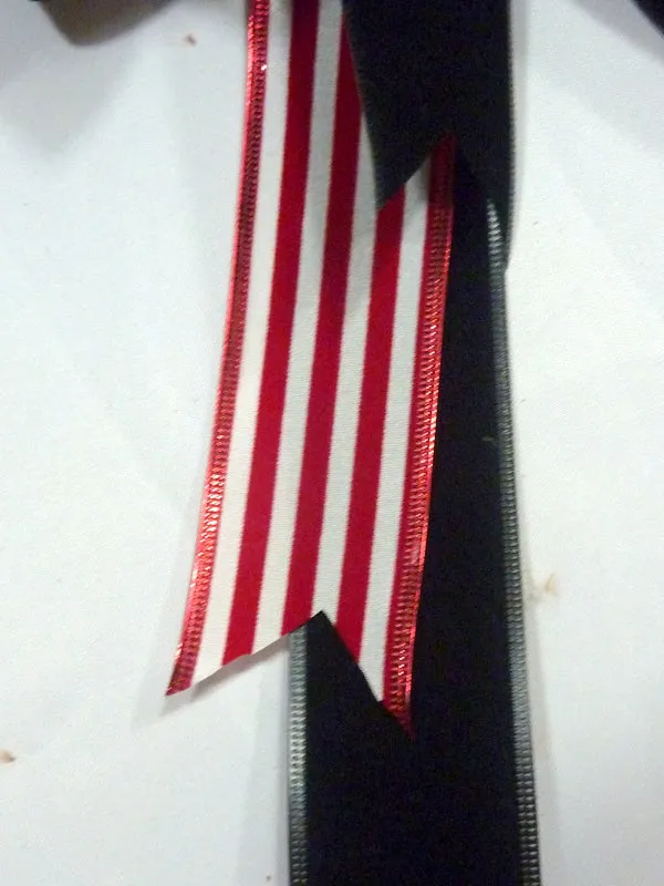 Red and Black Velvet Christmas bow, wreath bow, Lantern bow